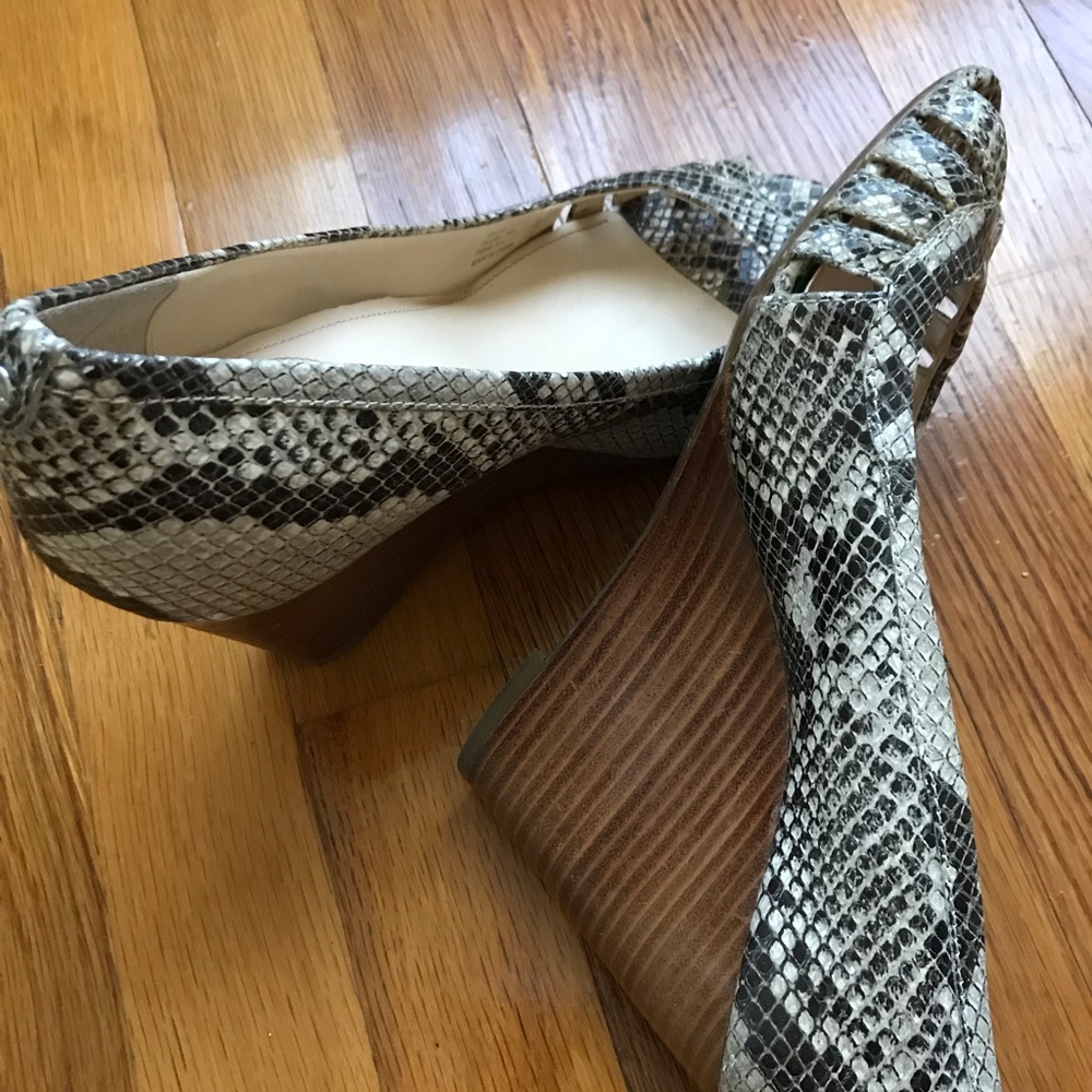 Calvin Klein Open Toe Snakeskin Wedges - Picture 7 of 8